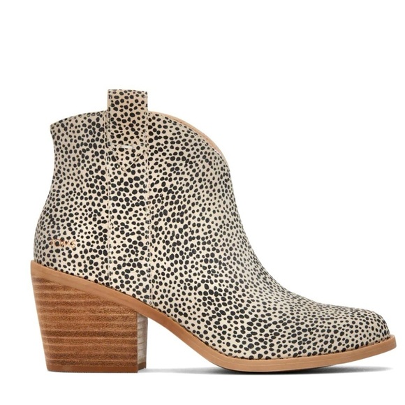 Toms Shoes - TOMS Constance Heeled Boot